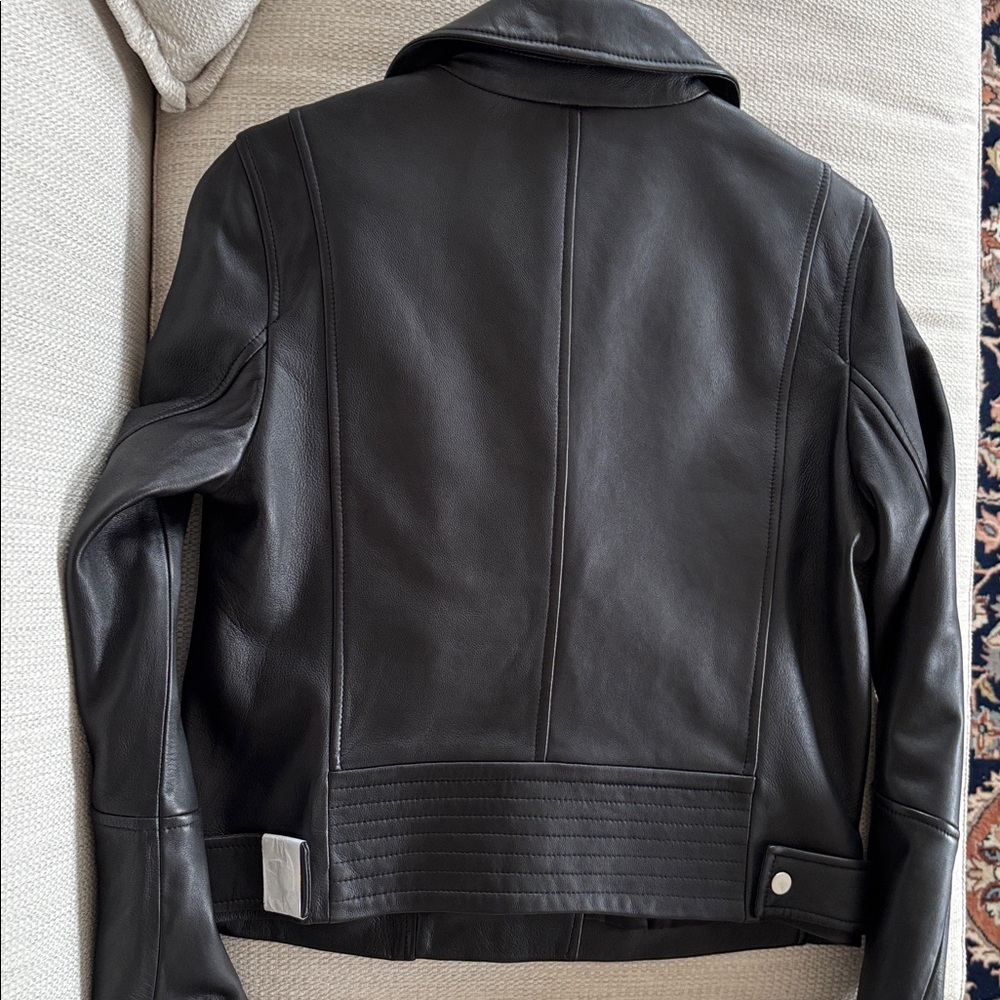NWT Theory Moto Black Biker Grain Lamb Leather Jacket with Silver Accents Size M - Picture 7 of 16